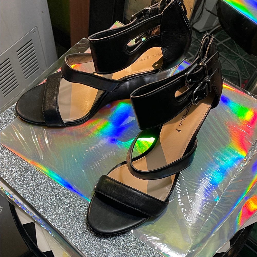 Via Spiga Prom Black Ankle Strap Heels Wedding Prom Casual sz 9.5